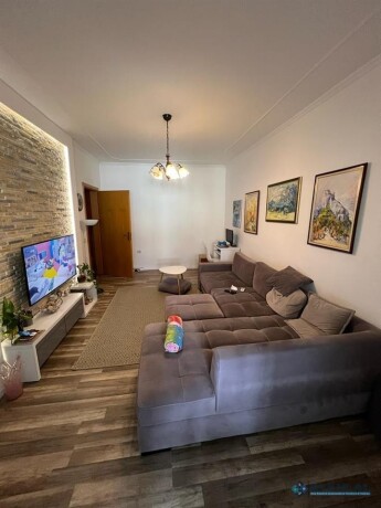 jepet-me-qera-super-apartament-11-guzhine-me-vete-tek-ministria-jashtme-tirane-albania-tirane-big-1