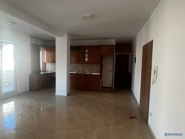apartament-me-qera-21-kumuna-parisit-tirane-big-3