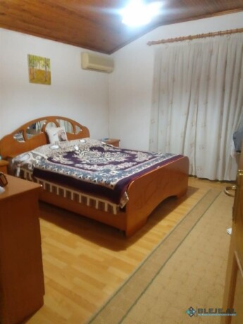 shitet-shtepi-3-kateshe-me-garazhd-oborr-ne-kombinat-tirane-big-6