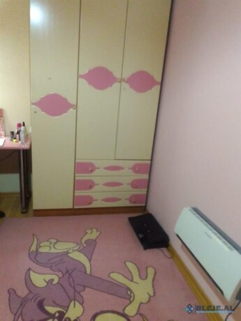 shitet-shtepi-3-kateshe-me-garazhd-oborr-ne-kombinat-tirane-big-1