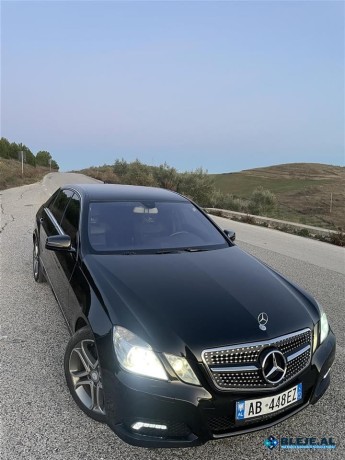 mercedes-benz-e-class-22-automatik-big-3