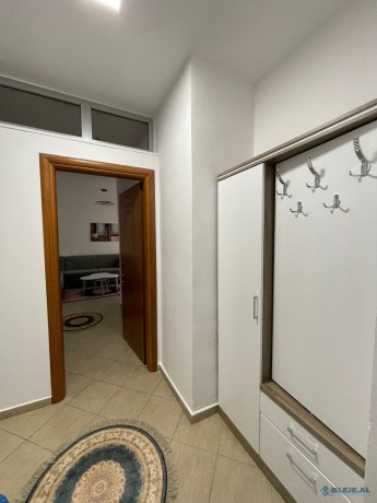 okazion-jepet-me-qera-apartament-11-tek-rruga-siri-kodra-tirane-tirane-big-0