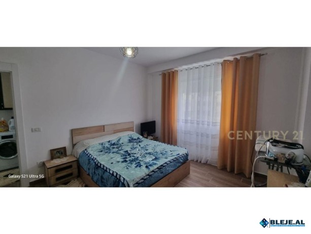 shitet-apartament-212-ne-durres-tek-ish-urt-big-3