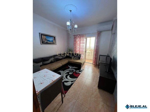 jepet-me-qera-apartament-11-ne-plazh-vije-e-pare-me-detin-big-5