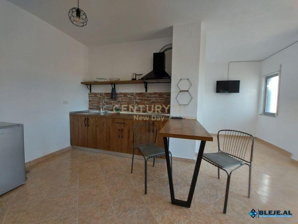 jepet-me-qera-apartament-11-plazh-iliria-big-0