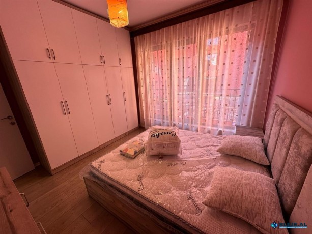 qera-apartament-11-kopshti-botanik-tirane-big-2