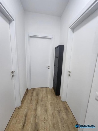 jepet-me-qera-apartament-11-76m2-ne-kompleksin-arlis-ish-big-3