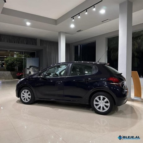 peugeot-208-viti-2016-12-68cv-big-0