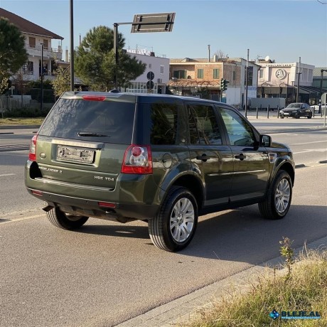 land-rover-freelander-hse-td4-big-2