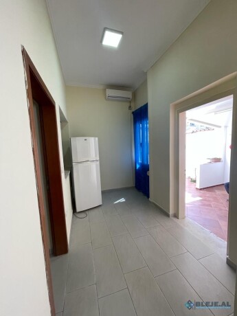 shtepi-me-qera-rr-fortuzi-buze-rruge-tirane-big-3