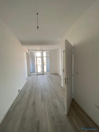 jepet-me-qera-apartamenti-11-ideal-per-zyra-ose-banim-tirane-big-0