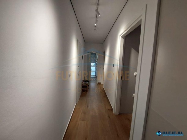 shitet-apartament-21-me-oborr-san-pietro-residences-gjir-big-4