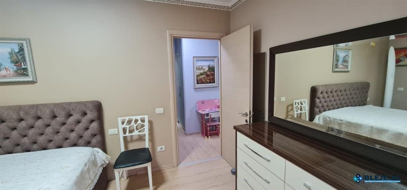 qera-apartament-21-kontakt-21-tirane-apartament-21-pe-big-0