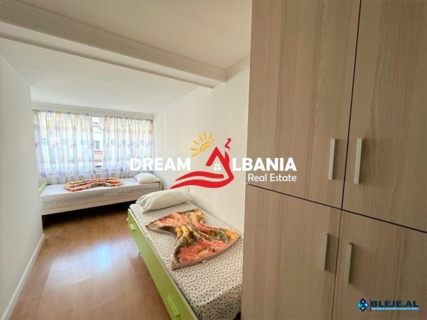 jepet-me-qera-apartament-21-bllok-prane-librit-universitar-big-5