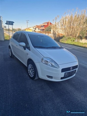 fiat-grande-punto-benzin-gaz-big-1