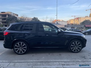 Shitet BMW X5m50d INDIVIDUAL 7 vendeshe Full Full