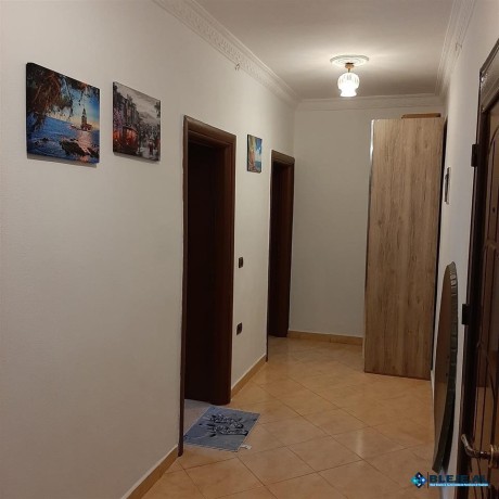 jepet-me-qera-apartament-11-50000-leke-brryli-big-0