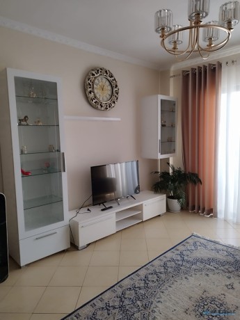 jepet-me-qera-apartament-kati-8-me-ashensor-me-super-mobilim-ne-yzberisht-tirane-big-3