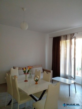 t-shitet-apartament-11-66m2-uji-i-ftohte-big-6