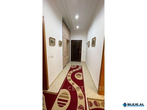 shitet-apartament-21-prane-shkolles-eftali-koci-durres-big-3