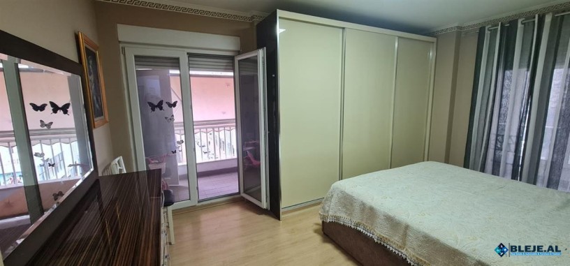 qera-apartament-21-21-dhjetori-tirane-big-1