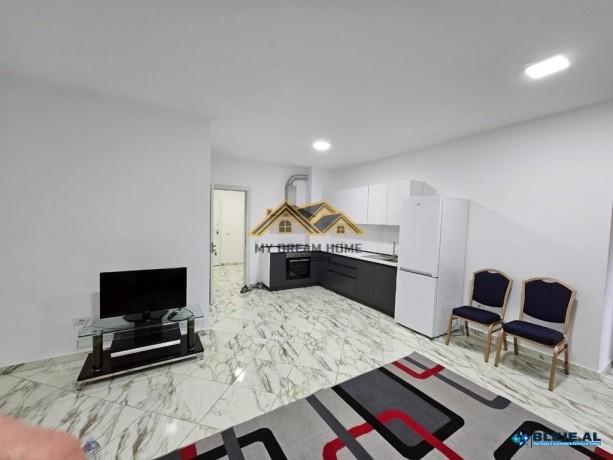 jepet-me-qira-apartament-11-ne-vollga-big-3