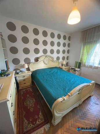 qera-apartament-21-qender-tirane-550eur-745-m2-big-3