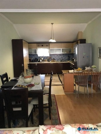 qera-apartament-21-21-dhjetori-tirane-big-0