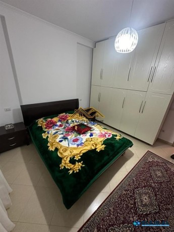 shitet-apartament-21-ne-plazhdurres-big-6