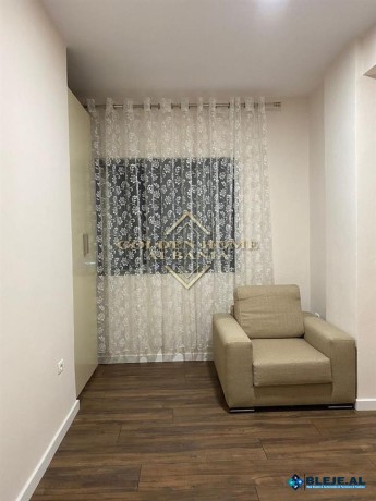 shitet-apartament-212-ne-astir-big-1