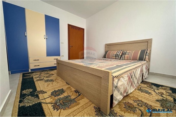 apartament-11-me-qera-prane-vila-l-astir-big-1