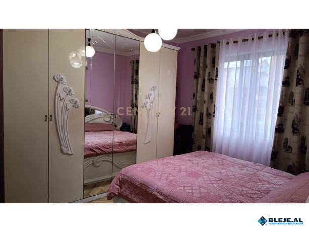 japim-me-qira-apartament-21-tek-rruga-myslym-shyri-big-2