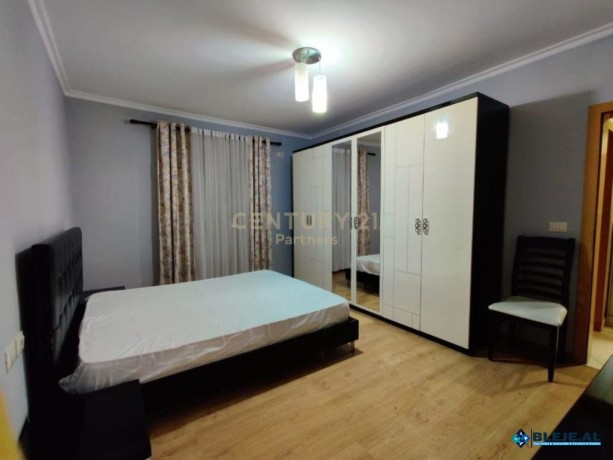 shesim-apartament-21-tek-21-dhjetori-big-2