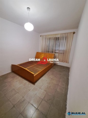 apartament-me-qera-31-ne-bulevardin-bajram-curri-big-0