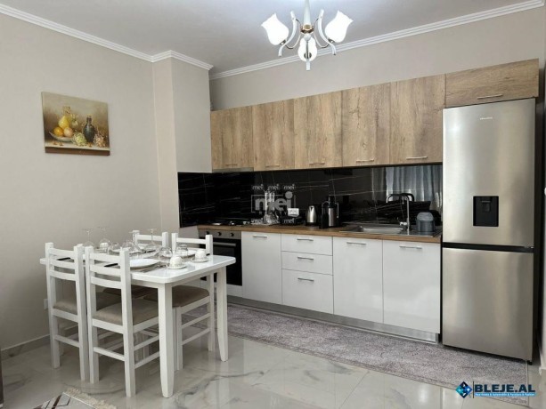 jepet-me-qira-apartament-11-vila-e-zogut-big-4