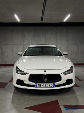 maserati-ghibli-big-1