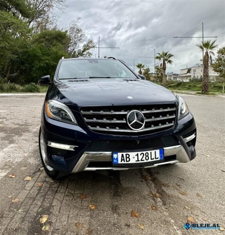 mercedes-benz-ml350-distronicmasazh-amg-look-big-0