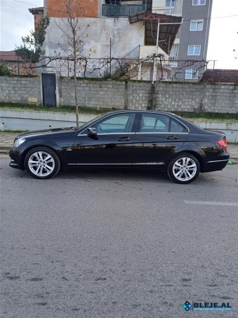 shitet-mercedez-benz-c250-4matic-zvicra-big-0