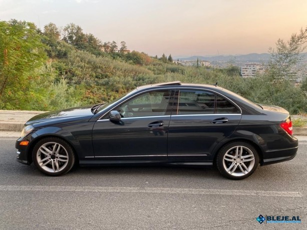 mercedes-benz-c300-4matic-2013-big-4