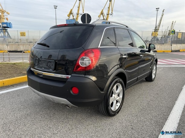 opel-antara-20-nafte-automat-big-1