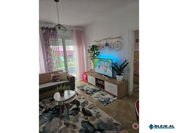 shitet-apartament-11-tek-kopshti-botanik-big-3