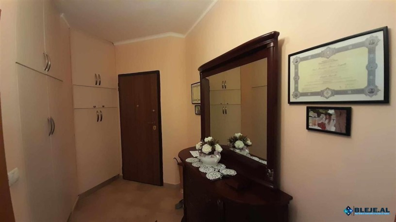 apartament-21-me-qira-prane-bashkise-big-3