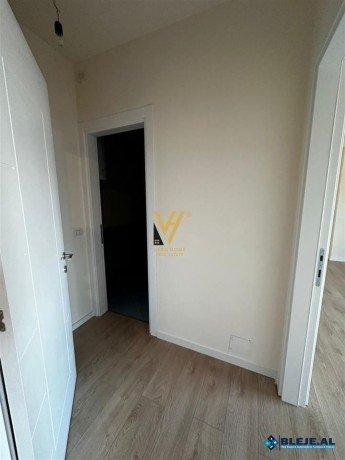 shitet-apartament-11blk-tek-rruga-e-kavajes-big-1