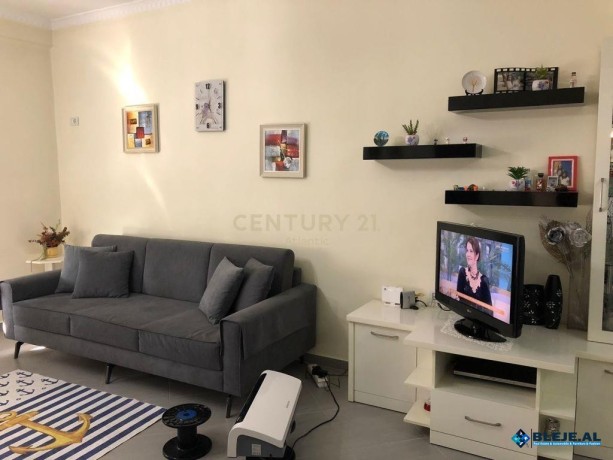 shitet-apartament-21-ne-shkozet-durres-big-5