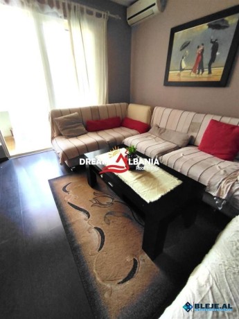 apartament-21-me-qera-ne-rrugen-e-barrikadave-id-42214653-big-3