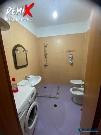 shitet-apartament-11-prane-rrotes-se-kuqe-plazh-big-2