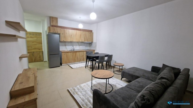 apartament-212post-parkimi-me-qera-tek-rruga-jordan-misja-big-4