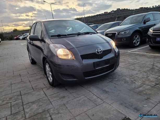 toyota-yaris-13-benzin-big-4