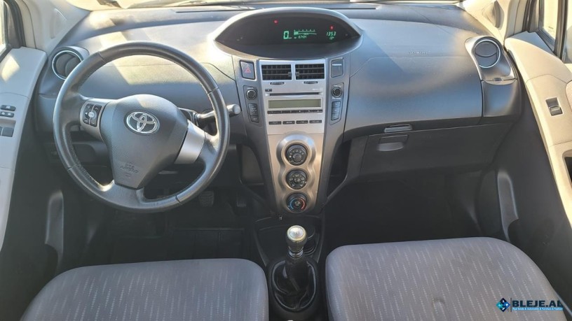 toyota-yaris-14-diesel-big-1