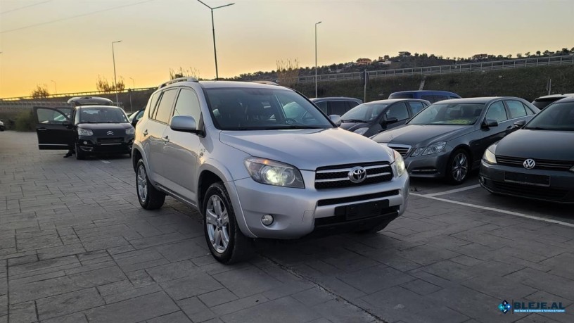 toyota-rav4-4x4-big-4